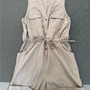 Stylish Sleeveless Taupe Jumpsuit local boutique medium